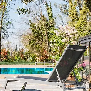 https://royal-suite-con-piscina-calda-e-cucina.emilia-romagnahotels.net