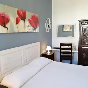 https://house-blue-dolphin.in-sardinia.net
