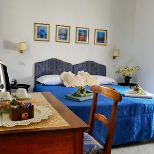 https://bb-myosotis-pisa.it-tuscanyhotel.com